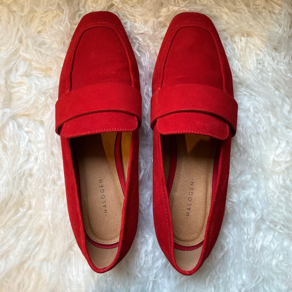 Beautiful ONLY WORN ONCE Halogen red suede flats